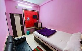 Staymaker Hotel Prerana