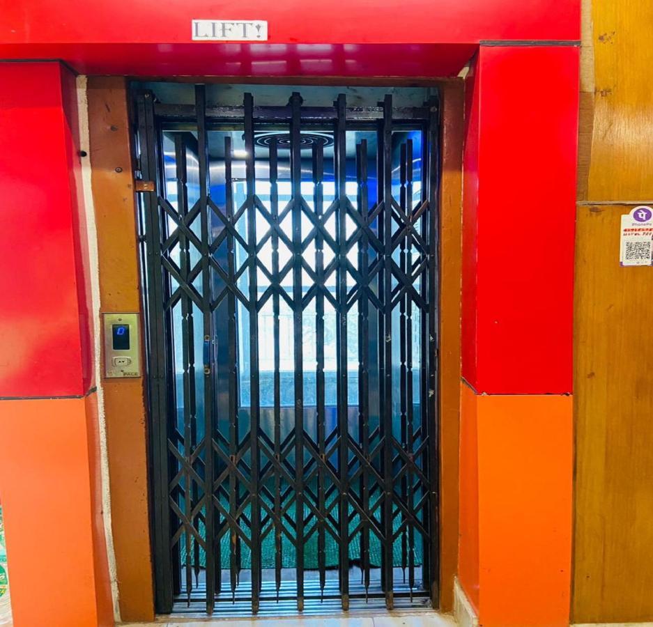 Staymaker Hotel Prerana Tarapith Exterior photo