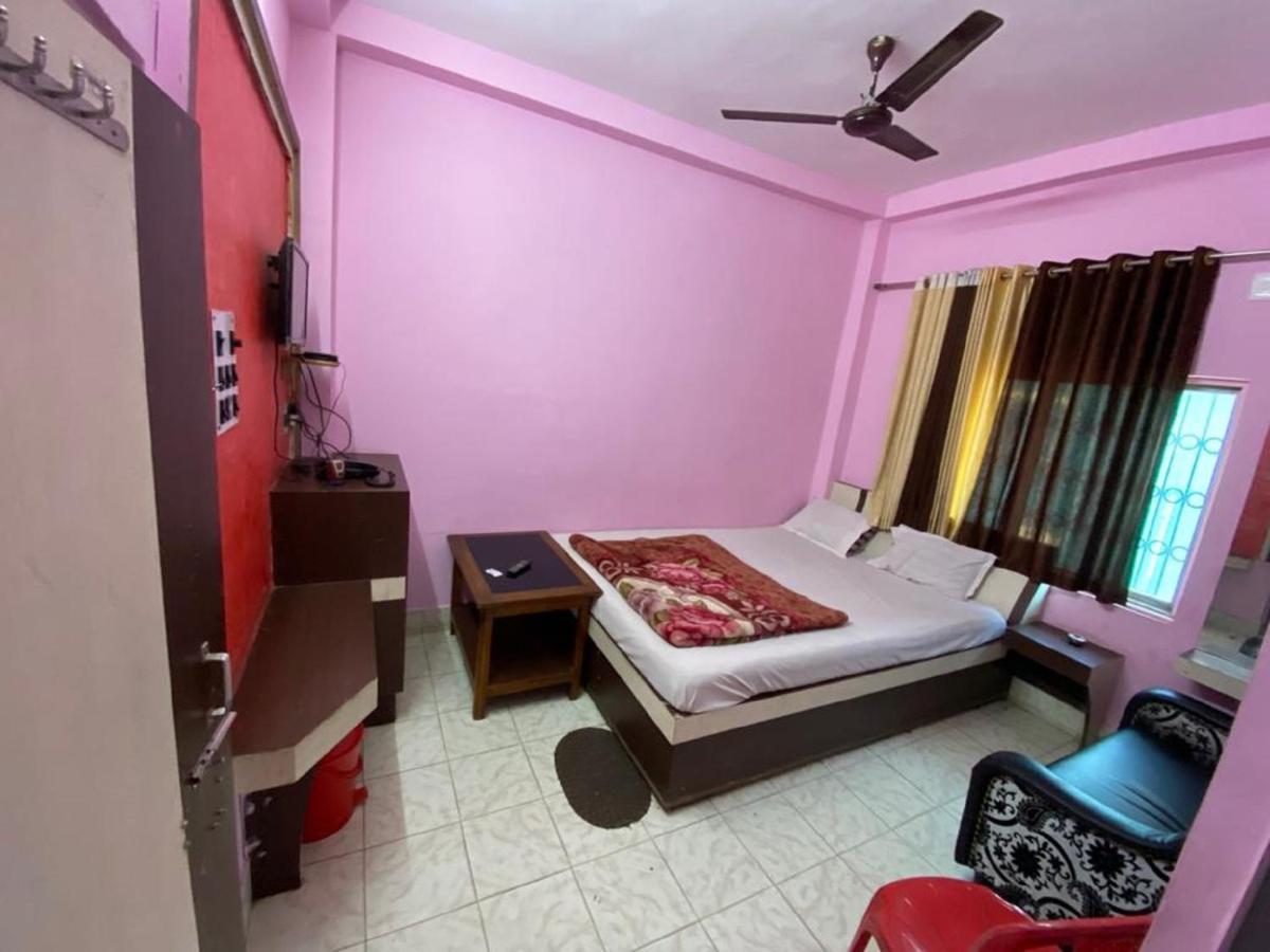 Staymaker Hotel Prerana Tarapith Exterior photo
